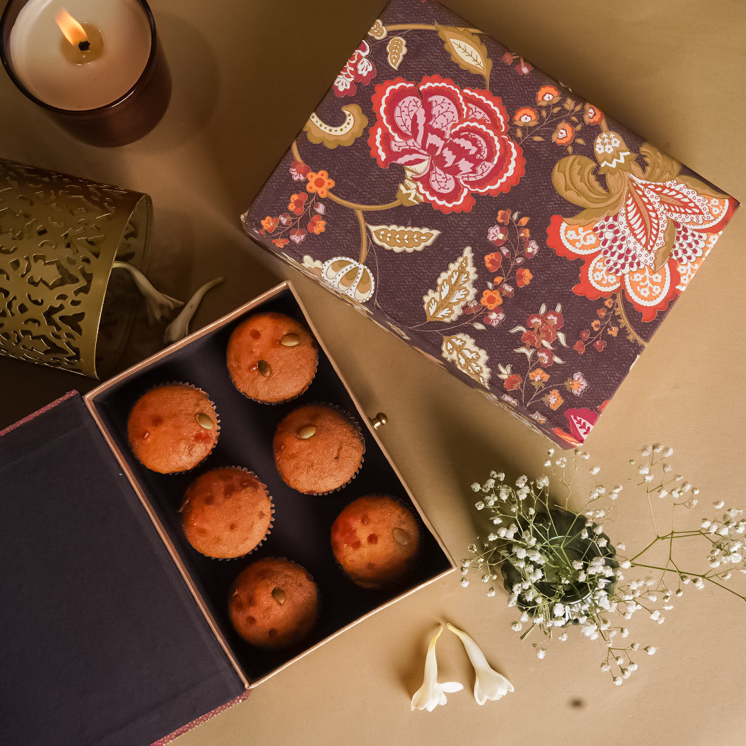 Jamavar Medium Gift Box