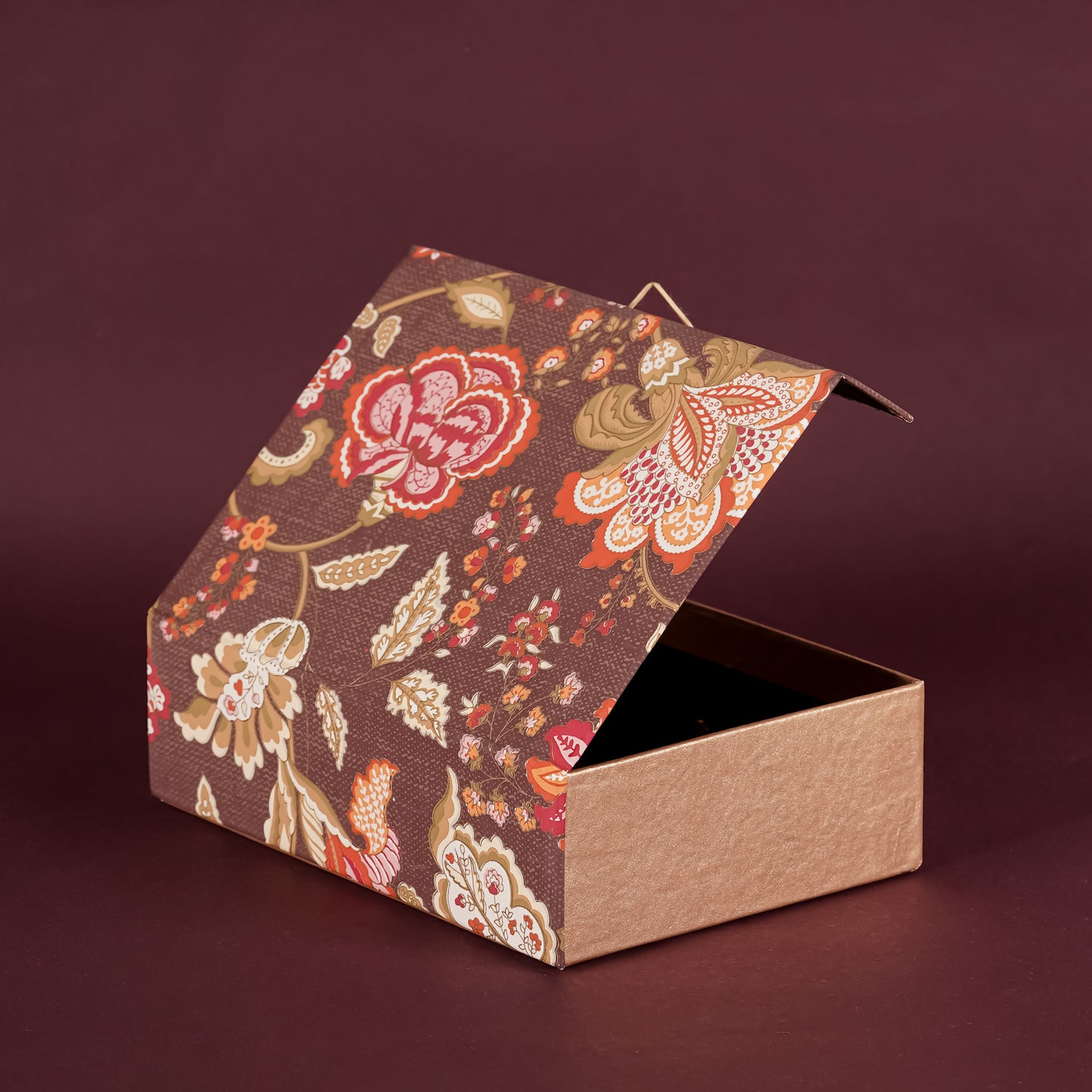 Jamavar Medium Gift Box