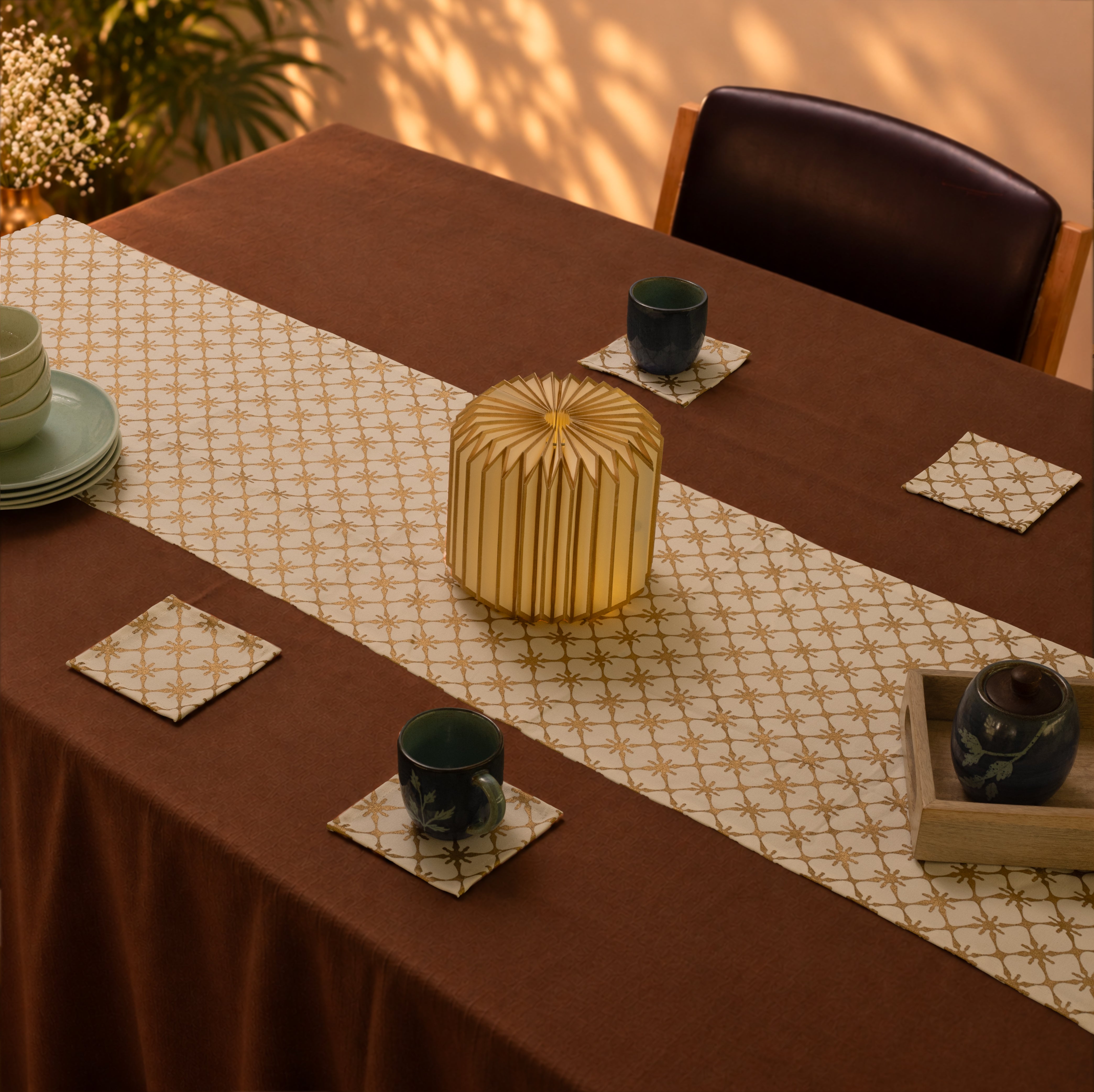 The house Warming Gift Set ( Runner , Coaster & Lamp )