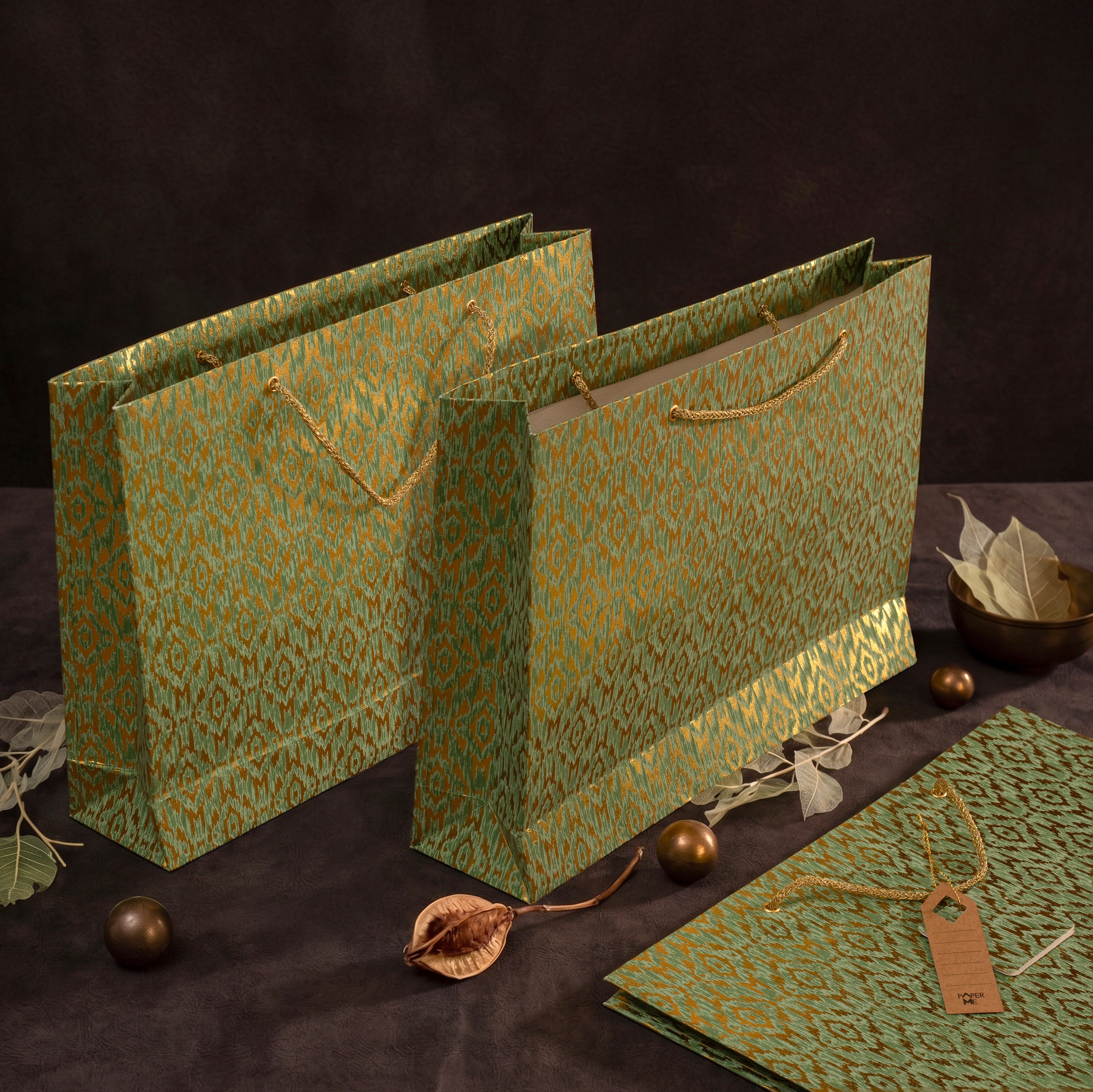 Akriti Large Gift Bag ( Set of 3 )