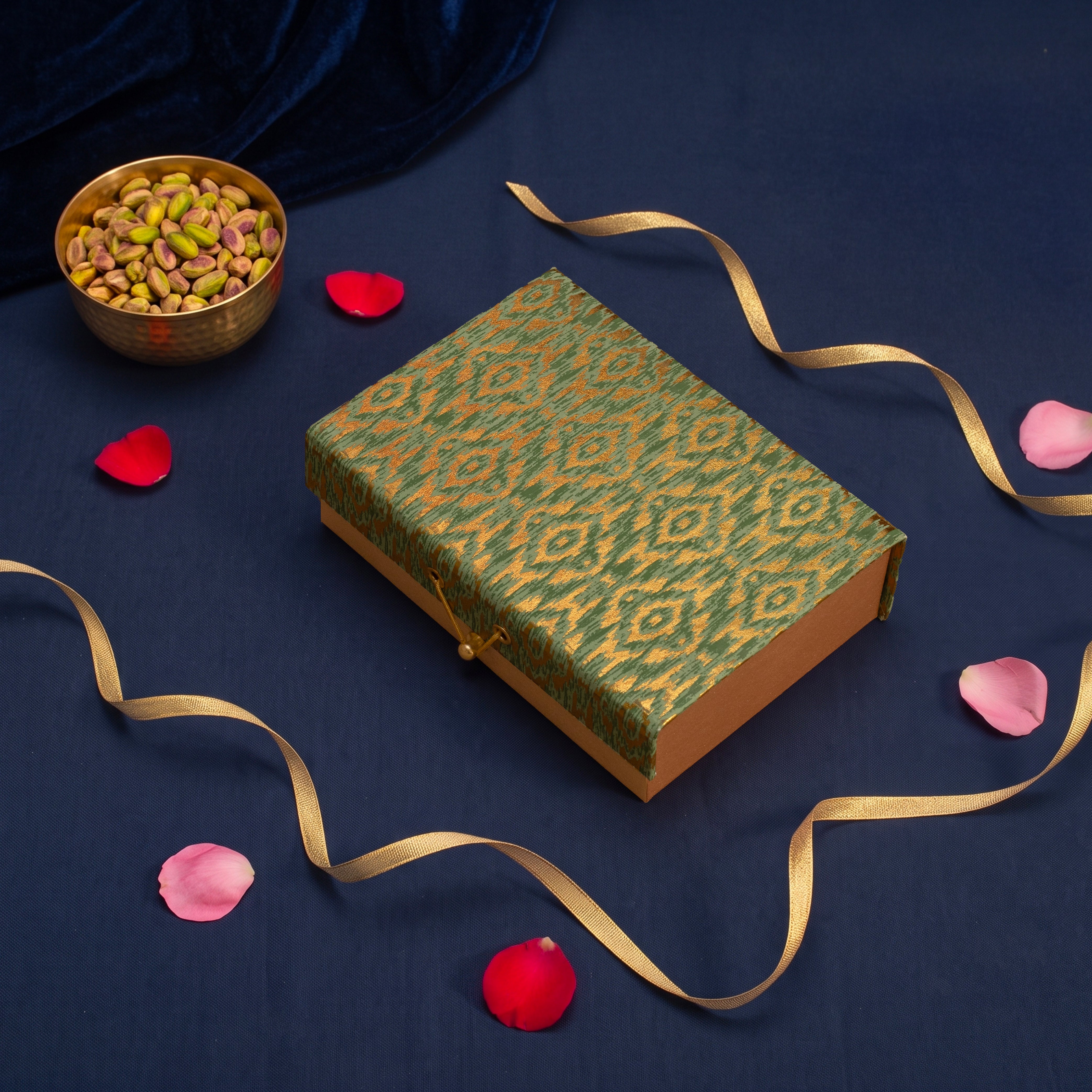 Akriti Small Gift Box