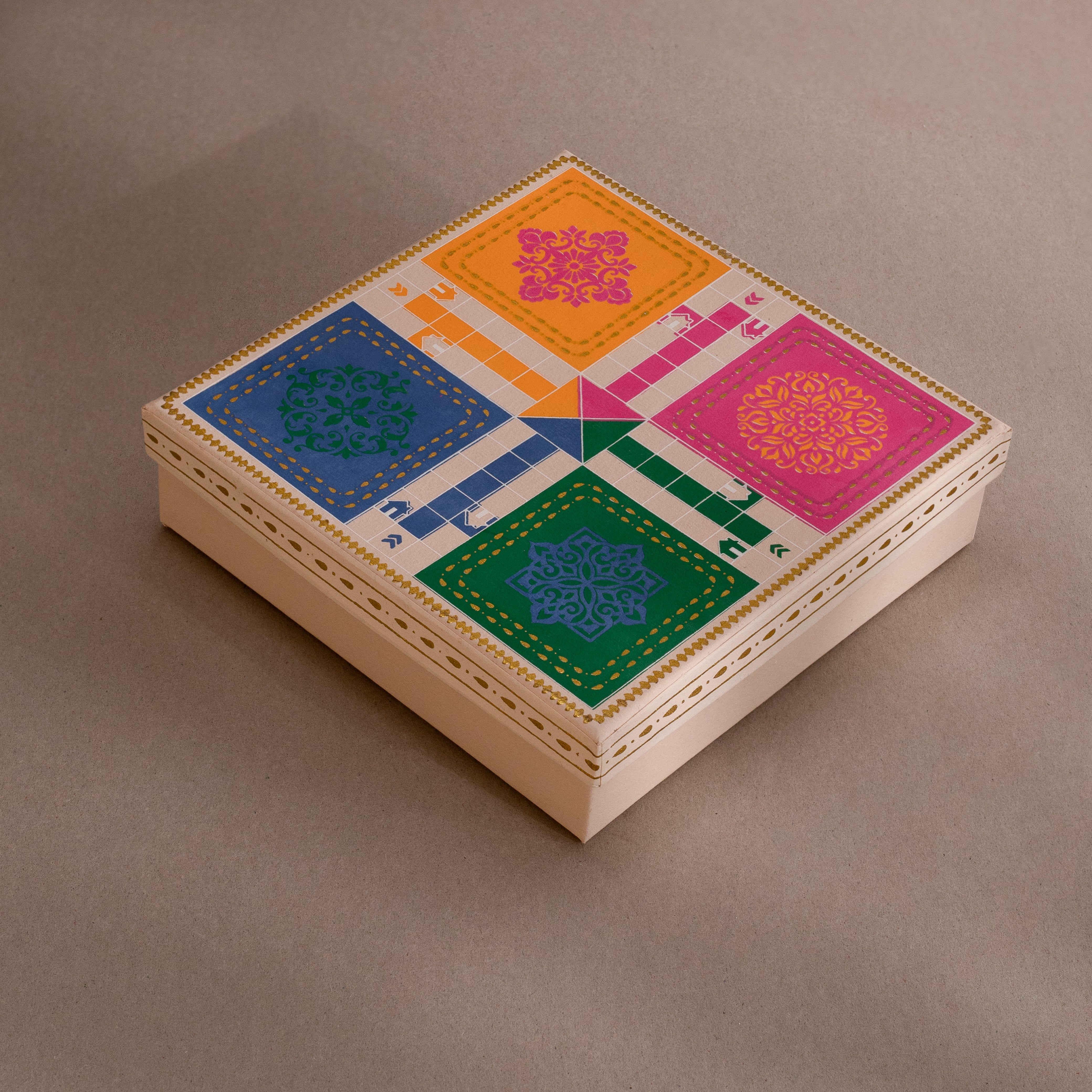 Ludo Box