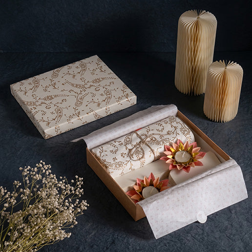 Festive Tablescape Gift set ( Table mat & Decor )