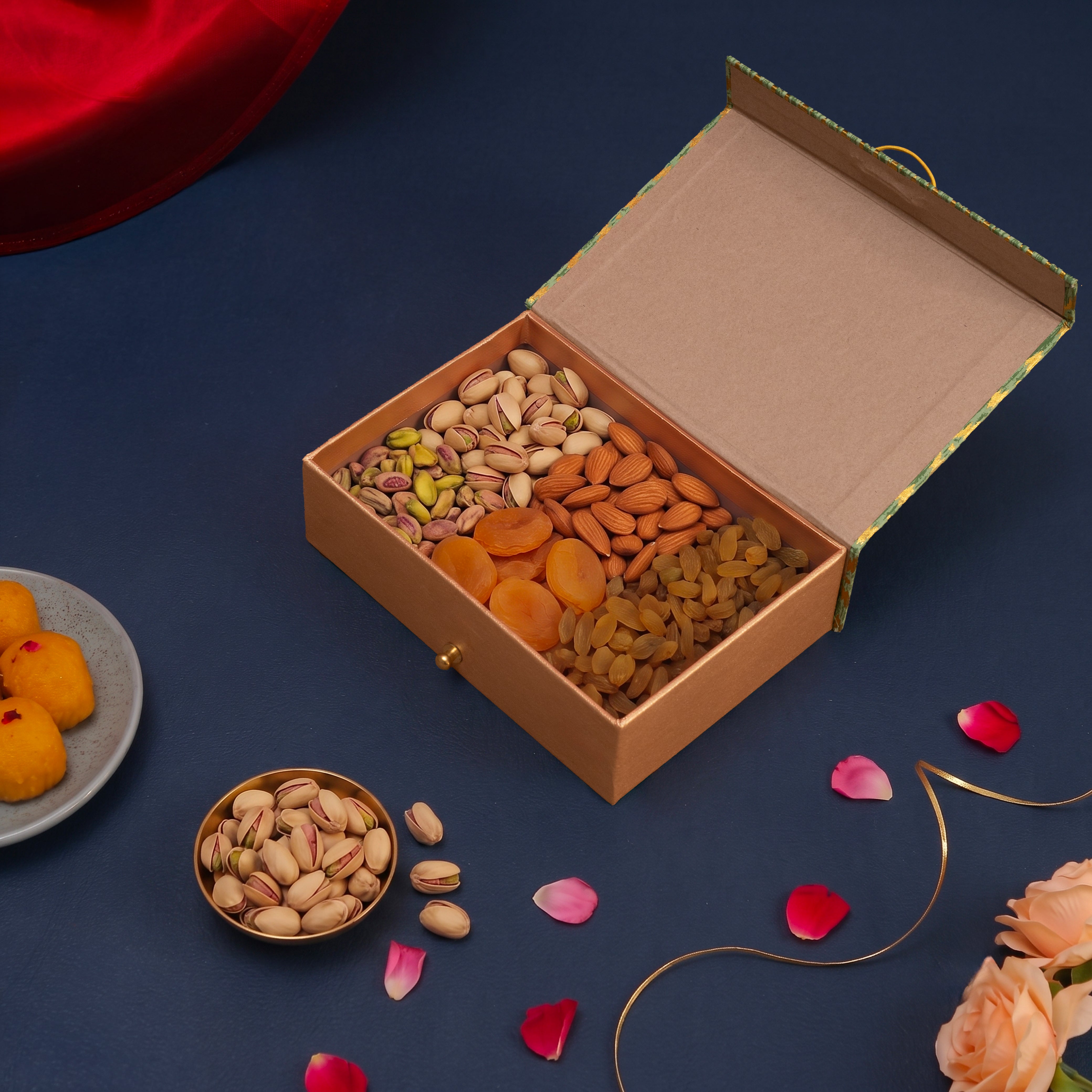 Akriti Small Gift Box