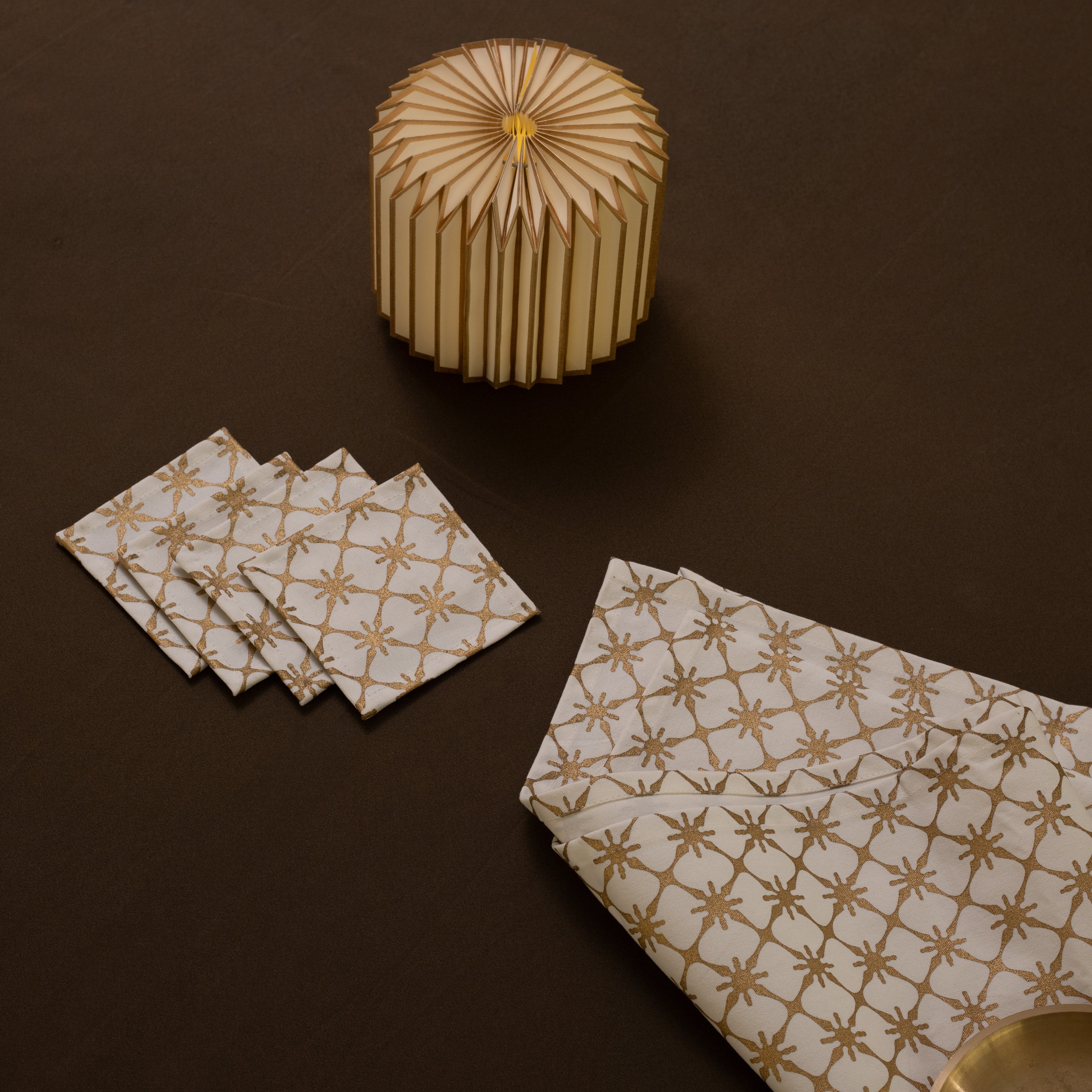 The house Warming Gift Set ( Runner , Coaster & Lamp )