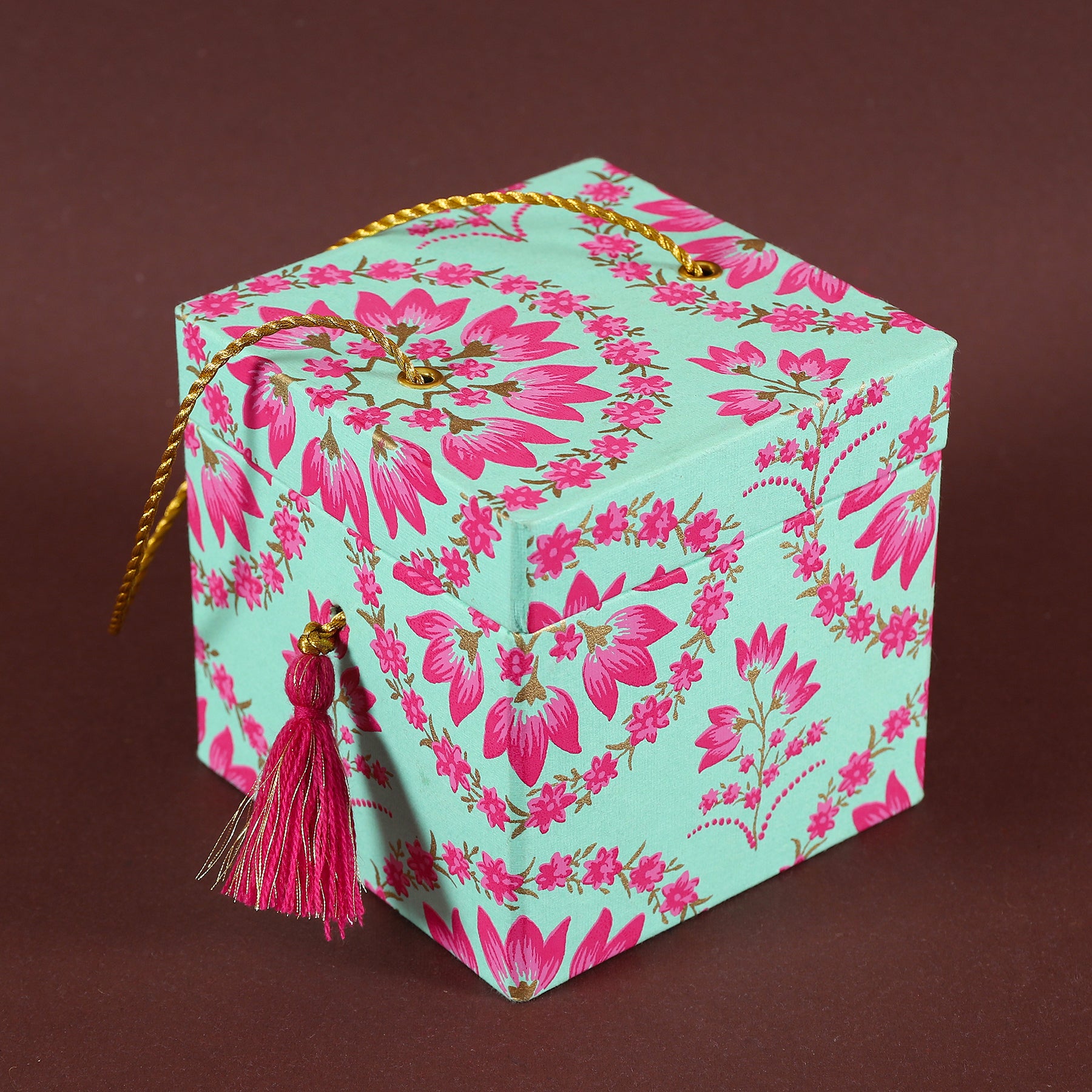 Gulbahar Square Gift Box