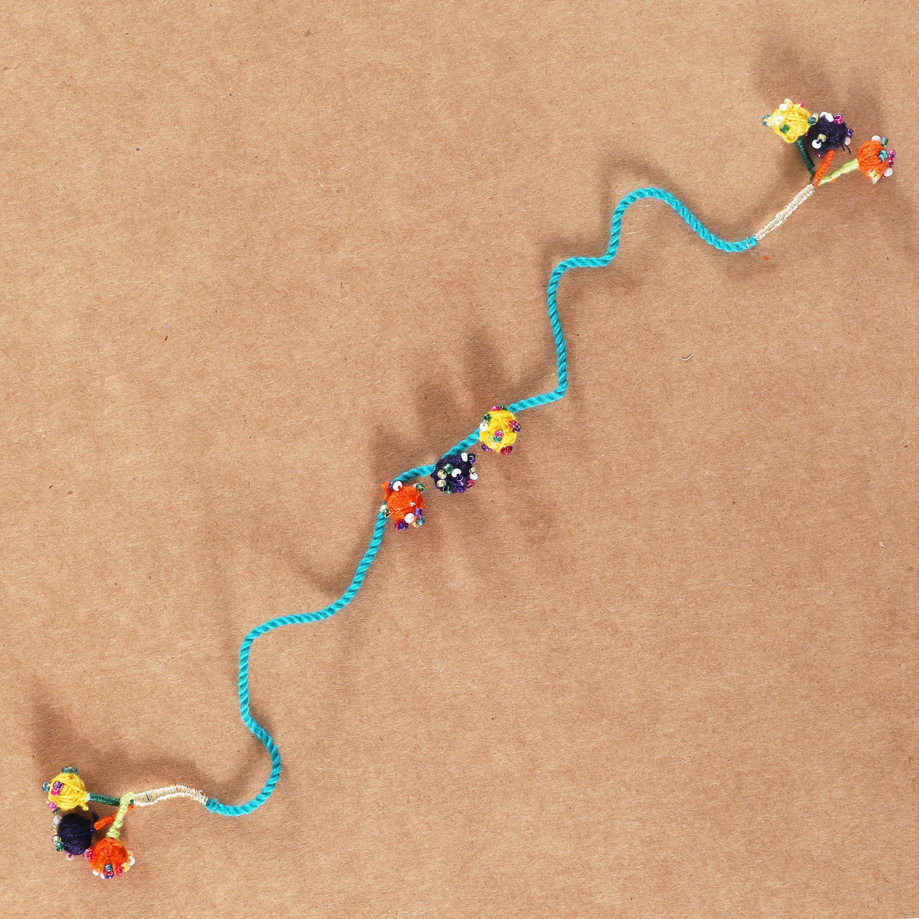 Thread Dori Rakhi
