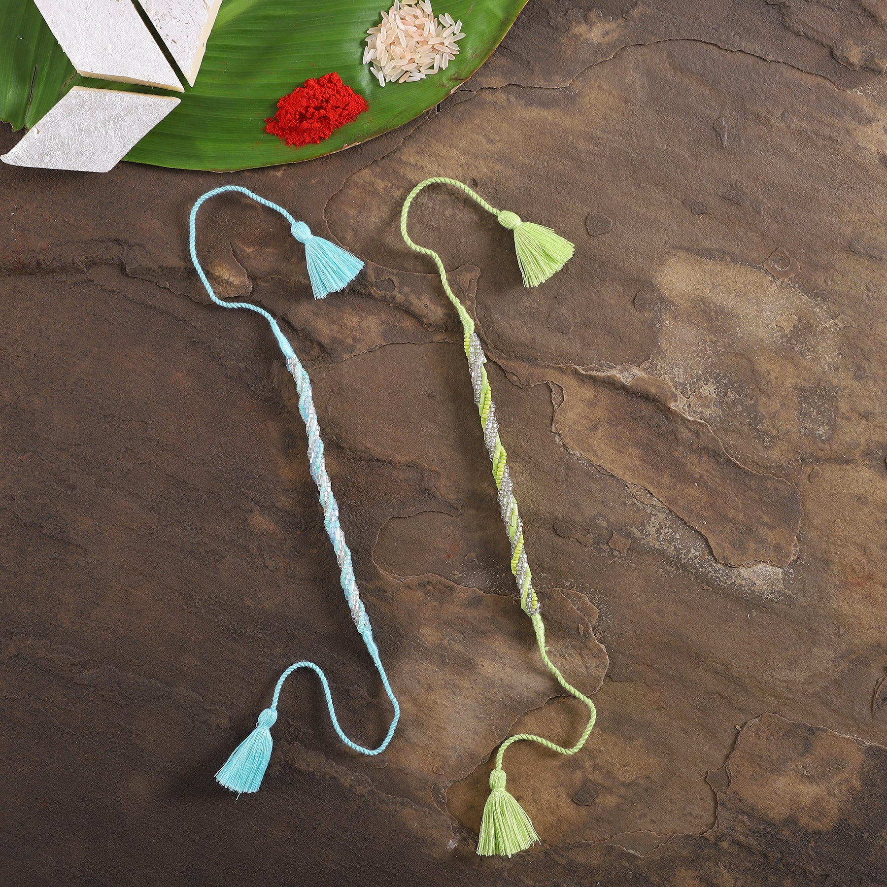 Strings Rakhi (Set of 2)