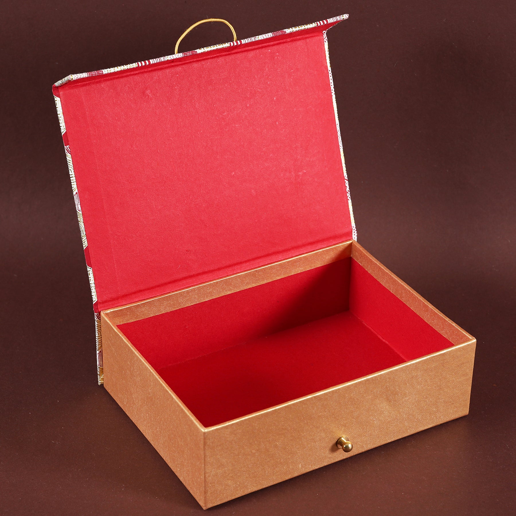Jashn Medium Gift Box