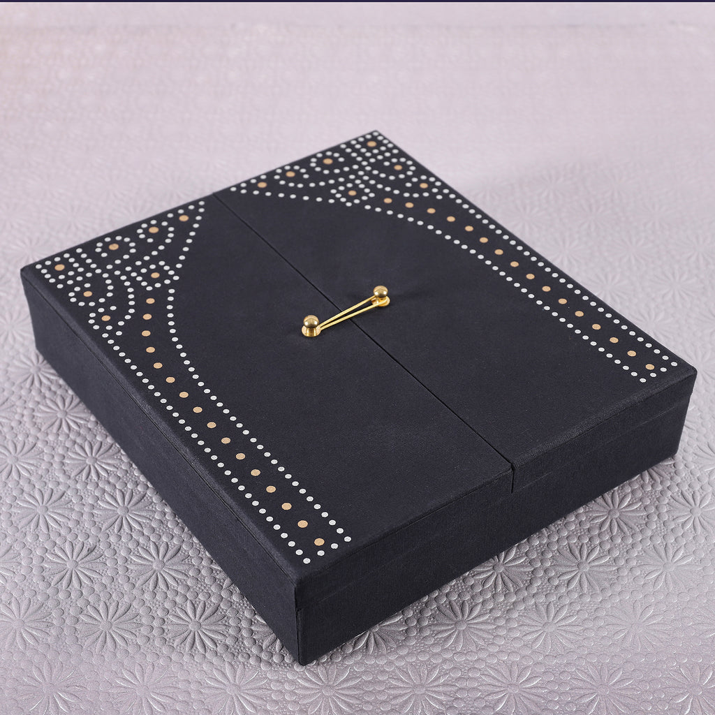 Shop Mehrab 4 Partition Box – PaperMe