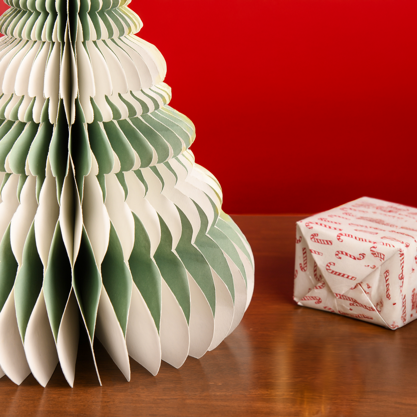 1.5 Feet Christmas Tree thumbnail 2