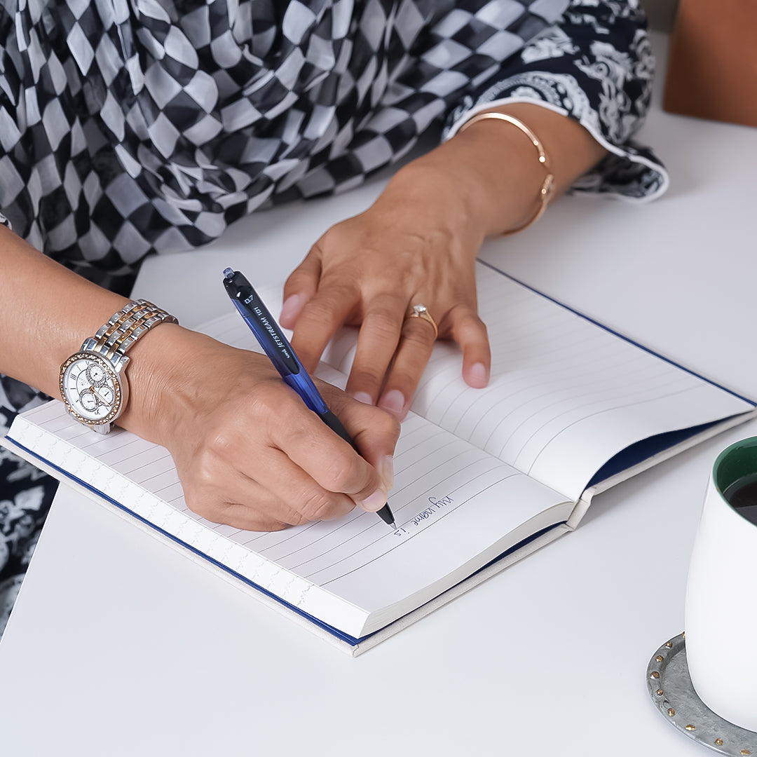 The Everyday Writer Christmas Gift Set (Journal & Pouch)