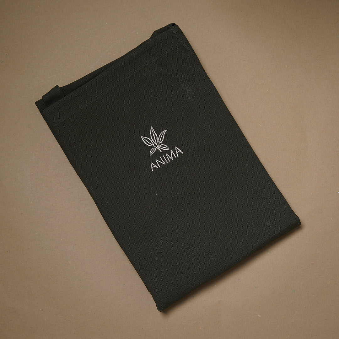 Gardener’s Gift Set (Apron, Journal & Gardening Essentials)