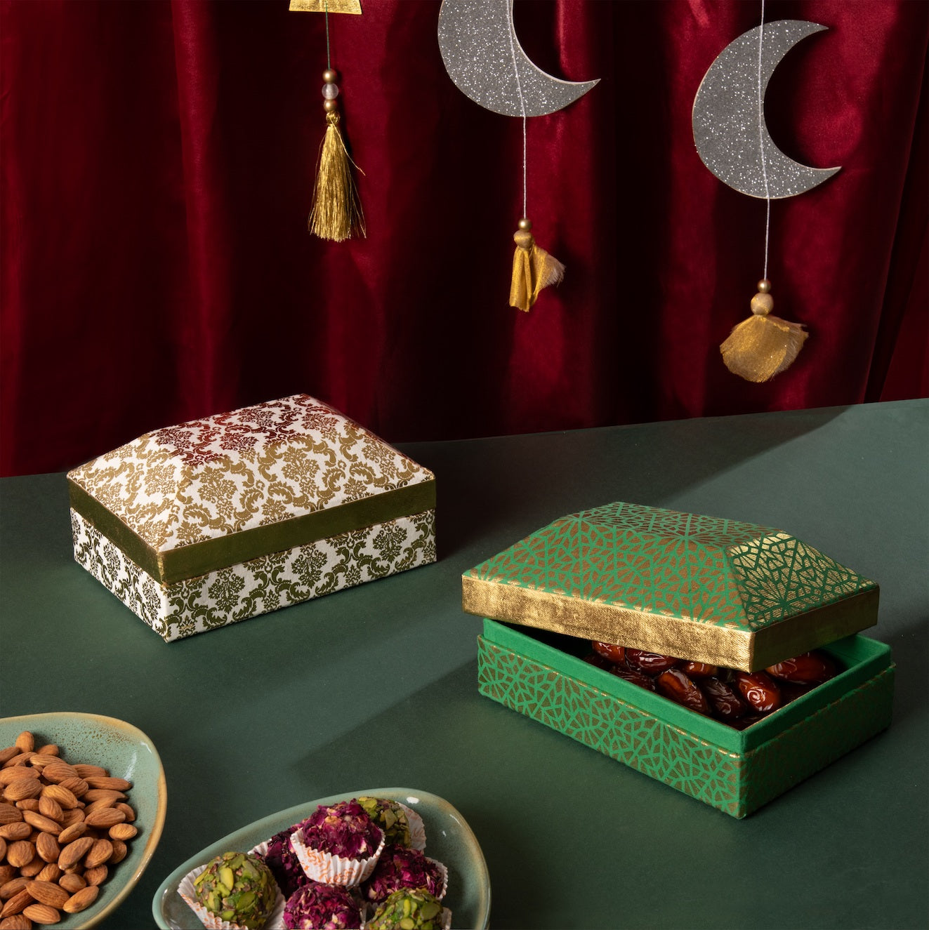 Damask Pyramid Shaped Box