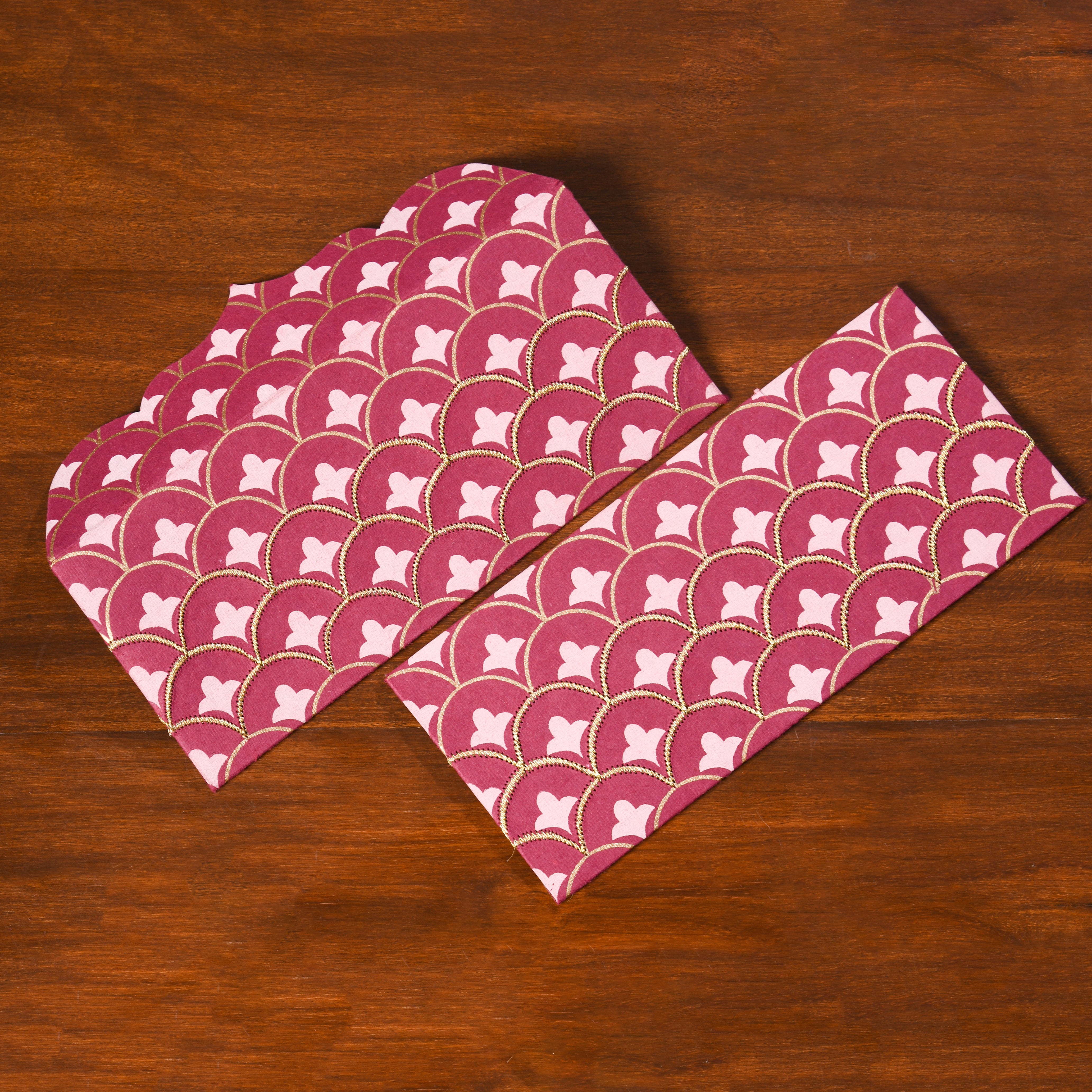 Scallop Embroidered Money Envelope (Set of 10)