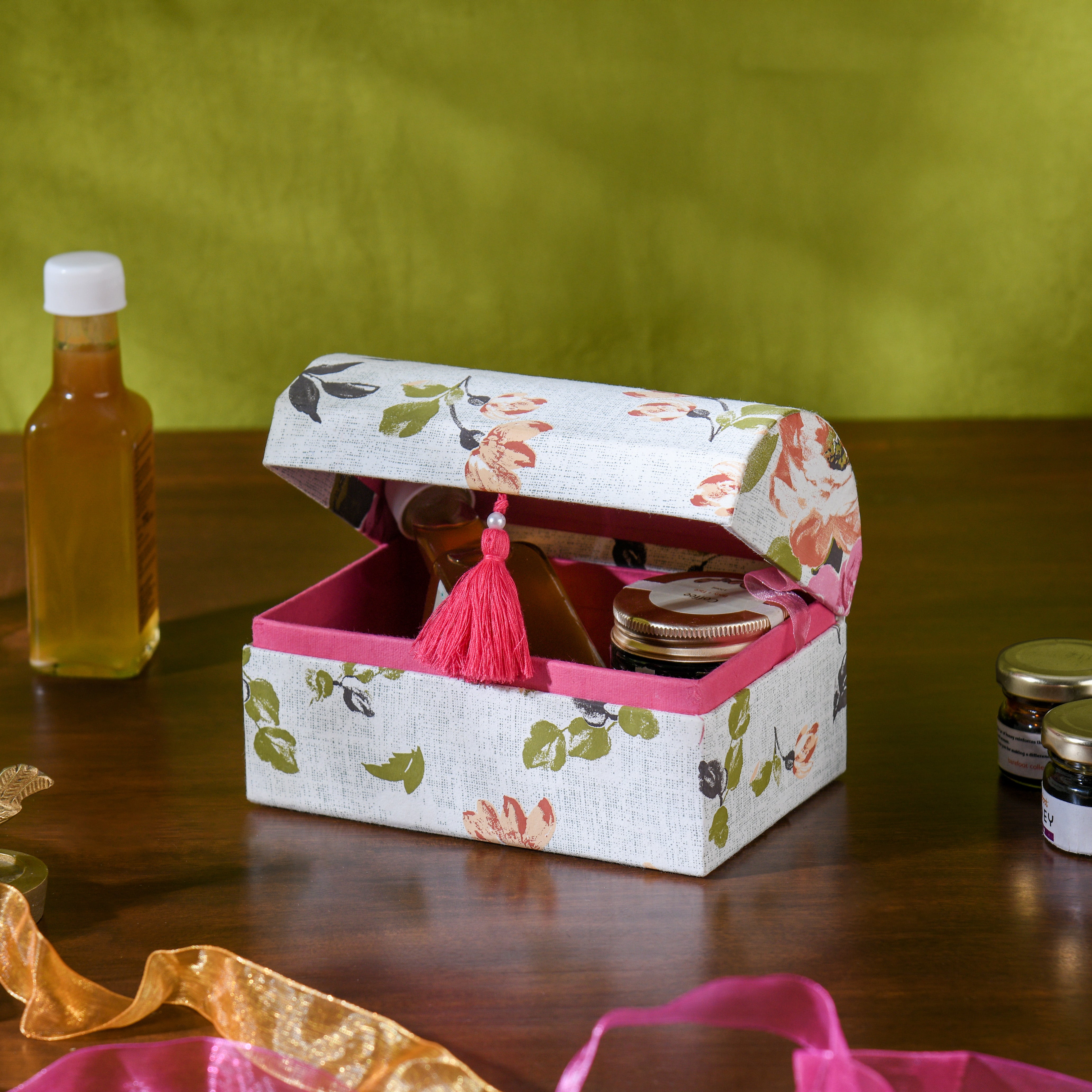 Blossom Small Sandook Box