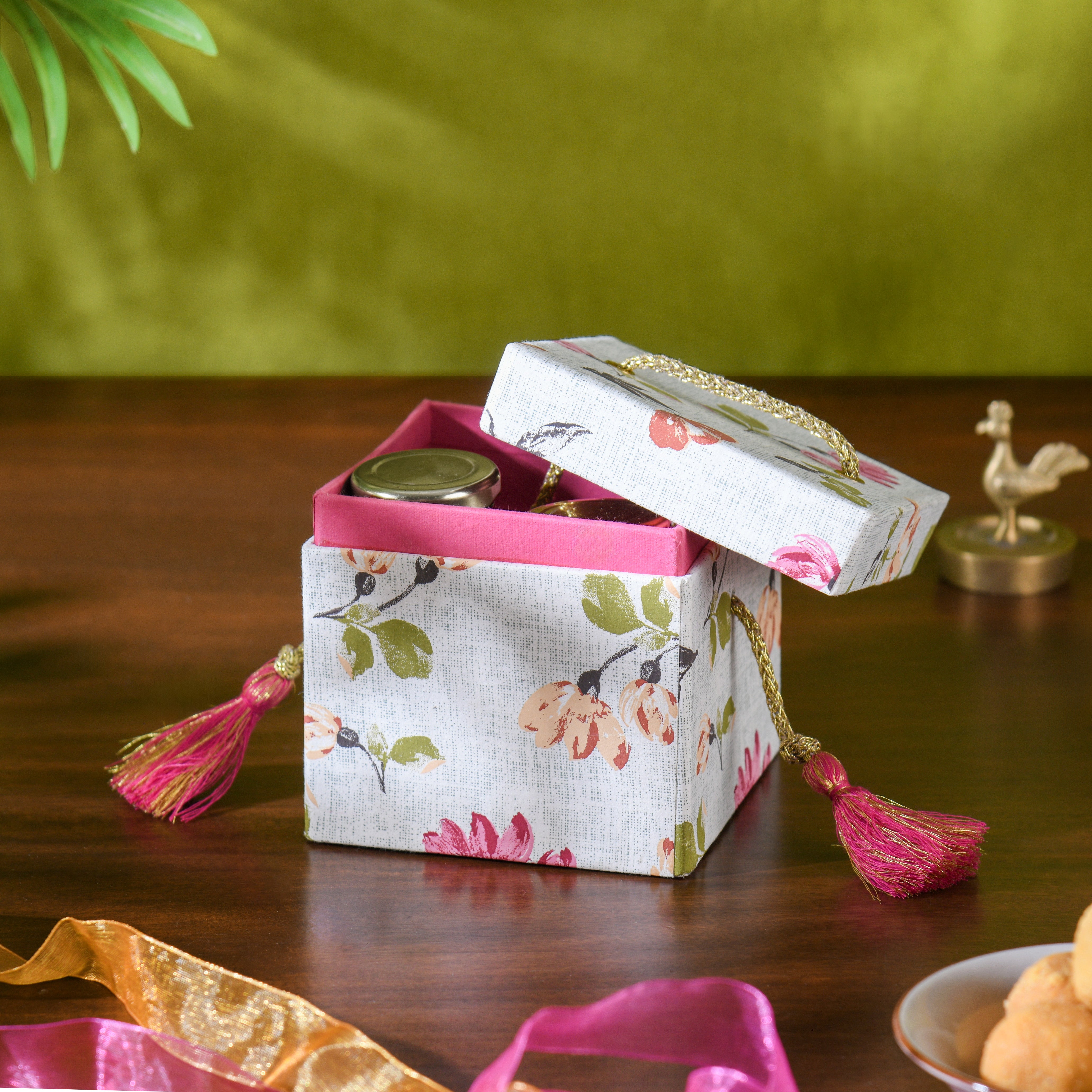 Blossom Square Gift Box