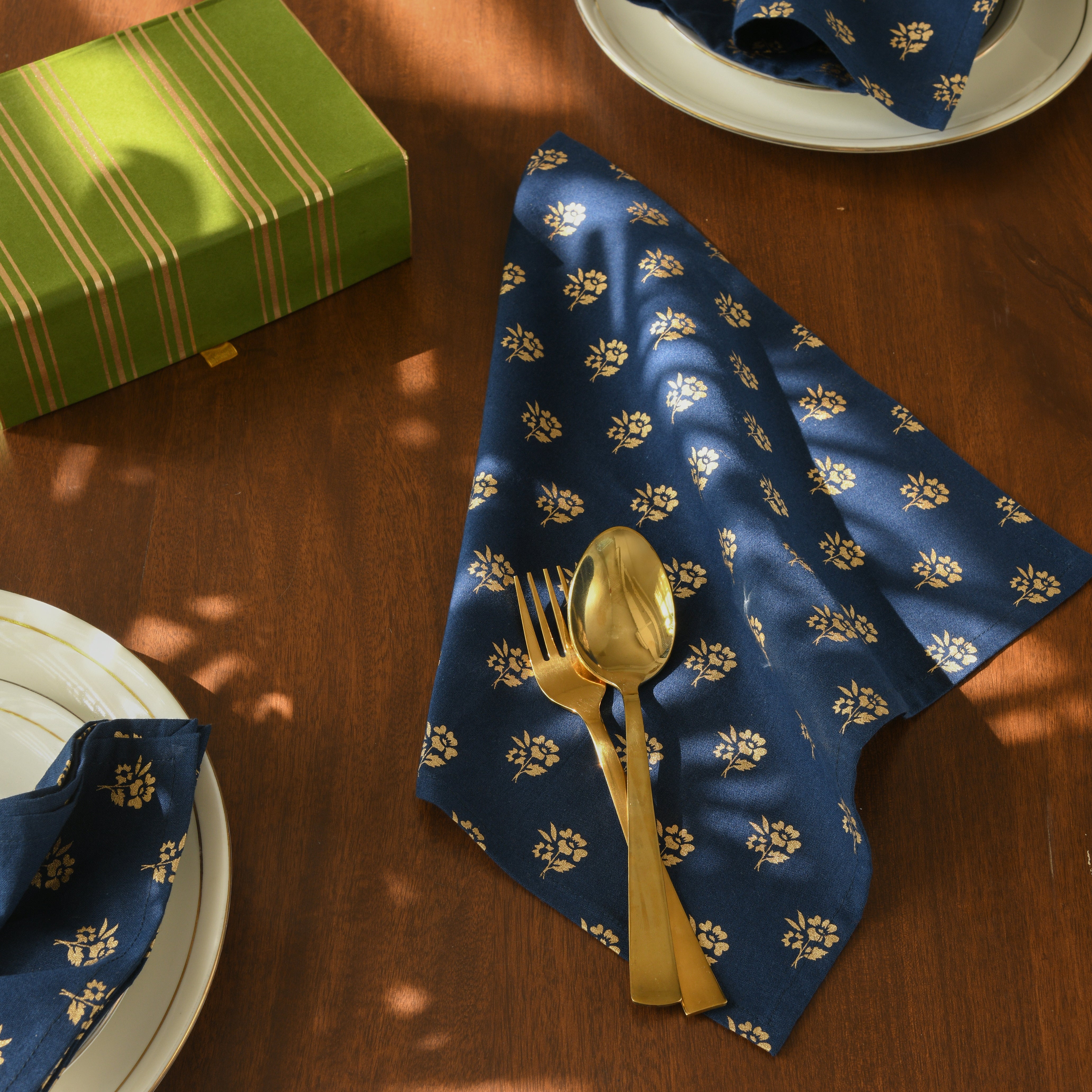 Royal Napkin Gift Set