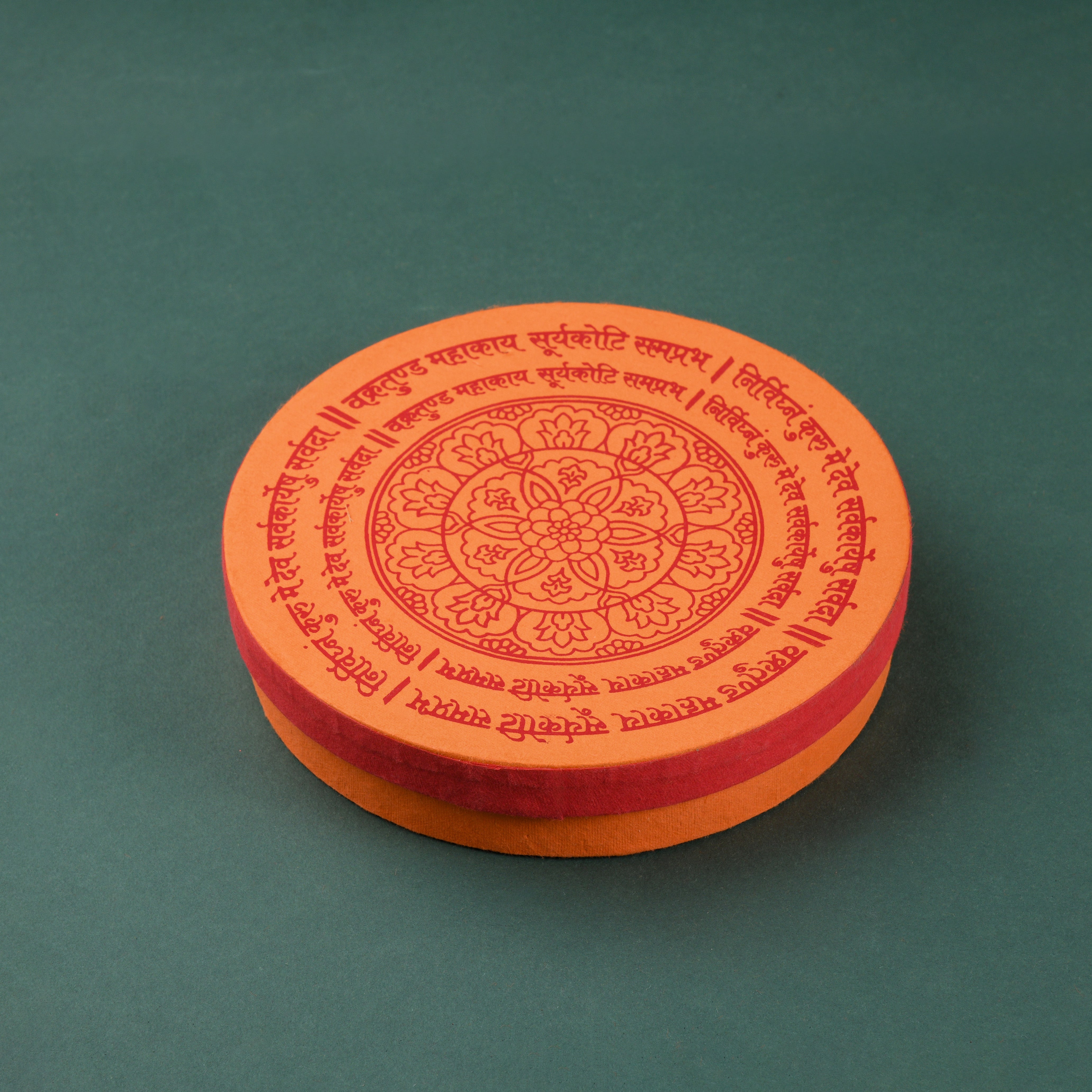 Jaap Round Gift Box