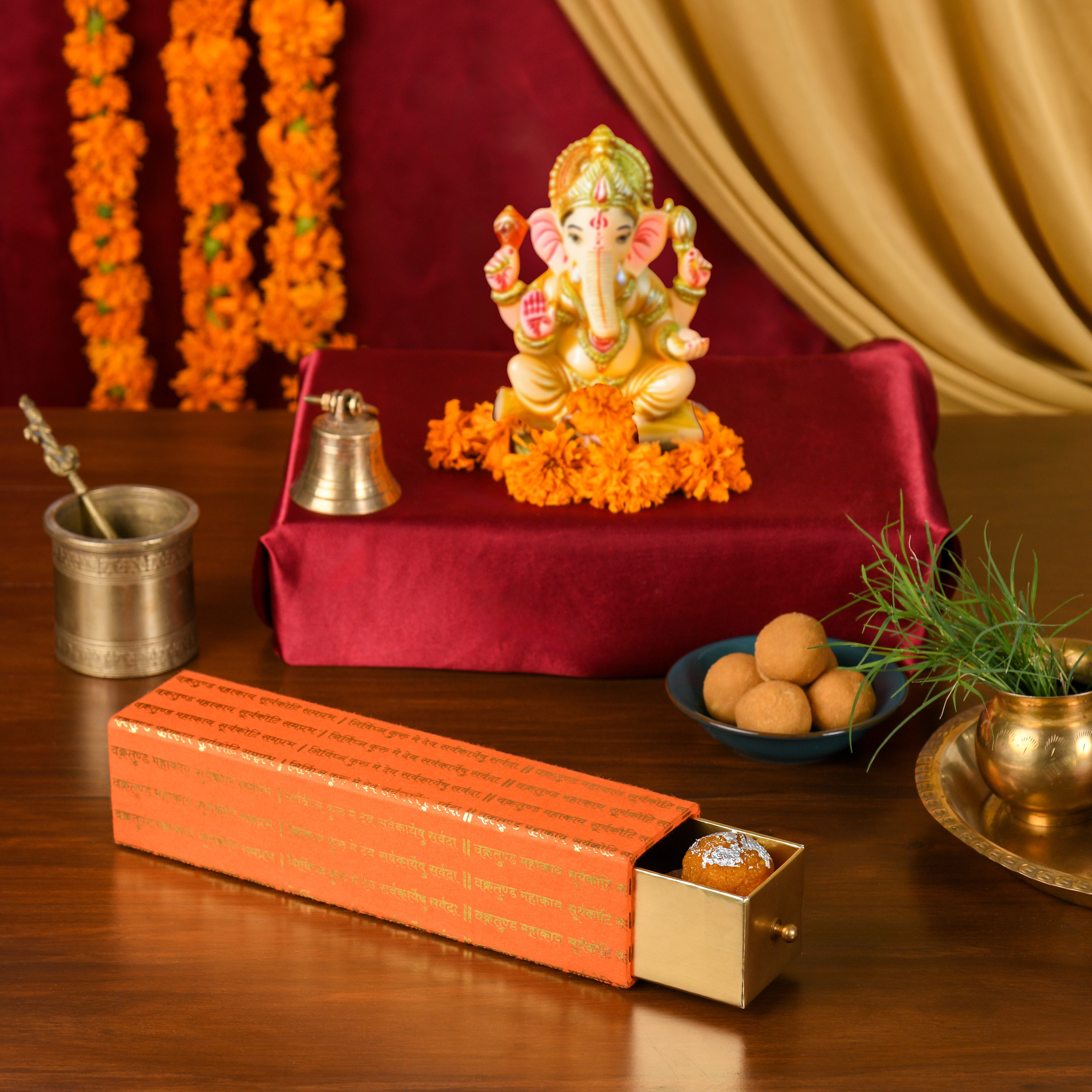 Mantra Slider Gift Box