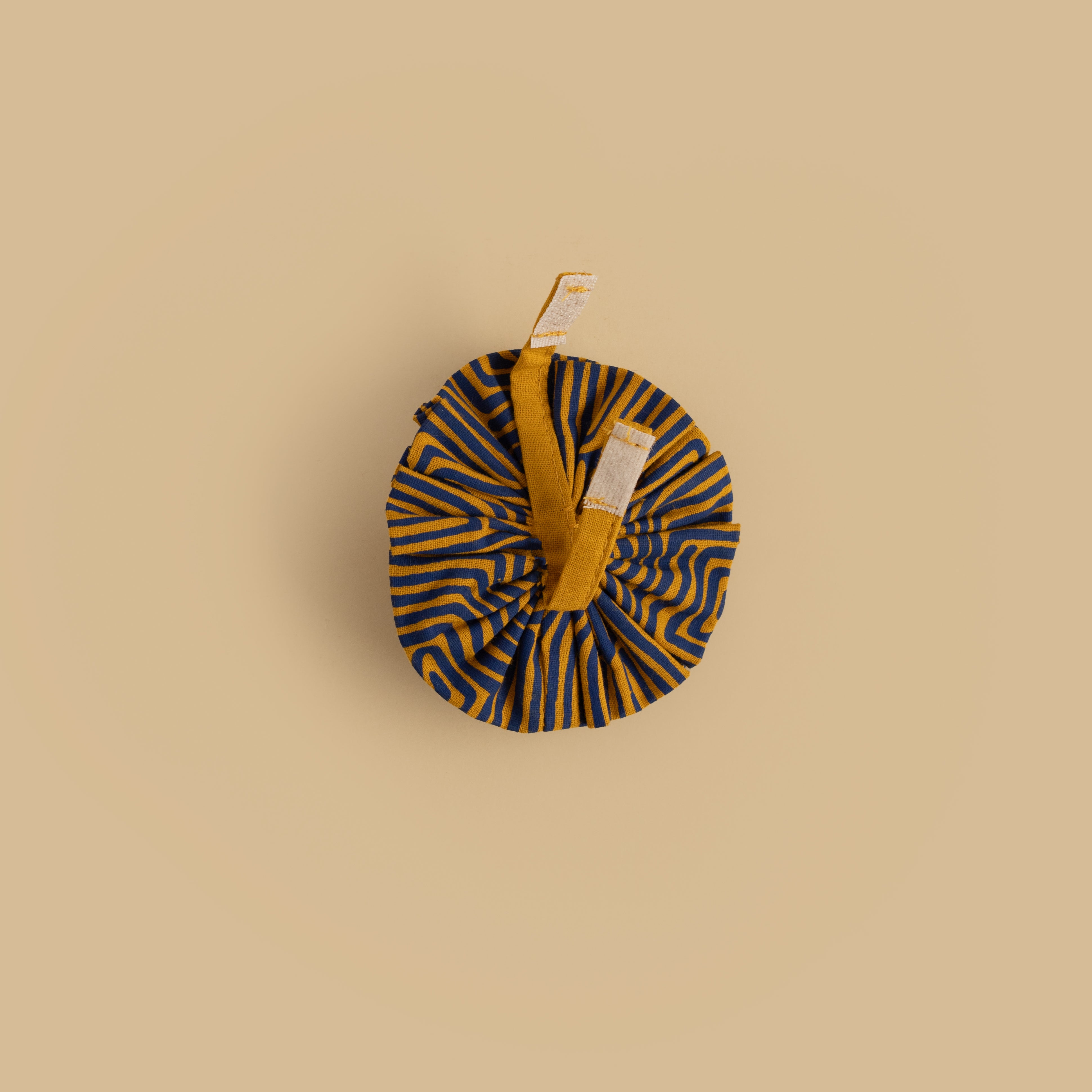 Neckhug Rakhi Band