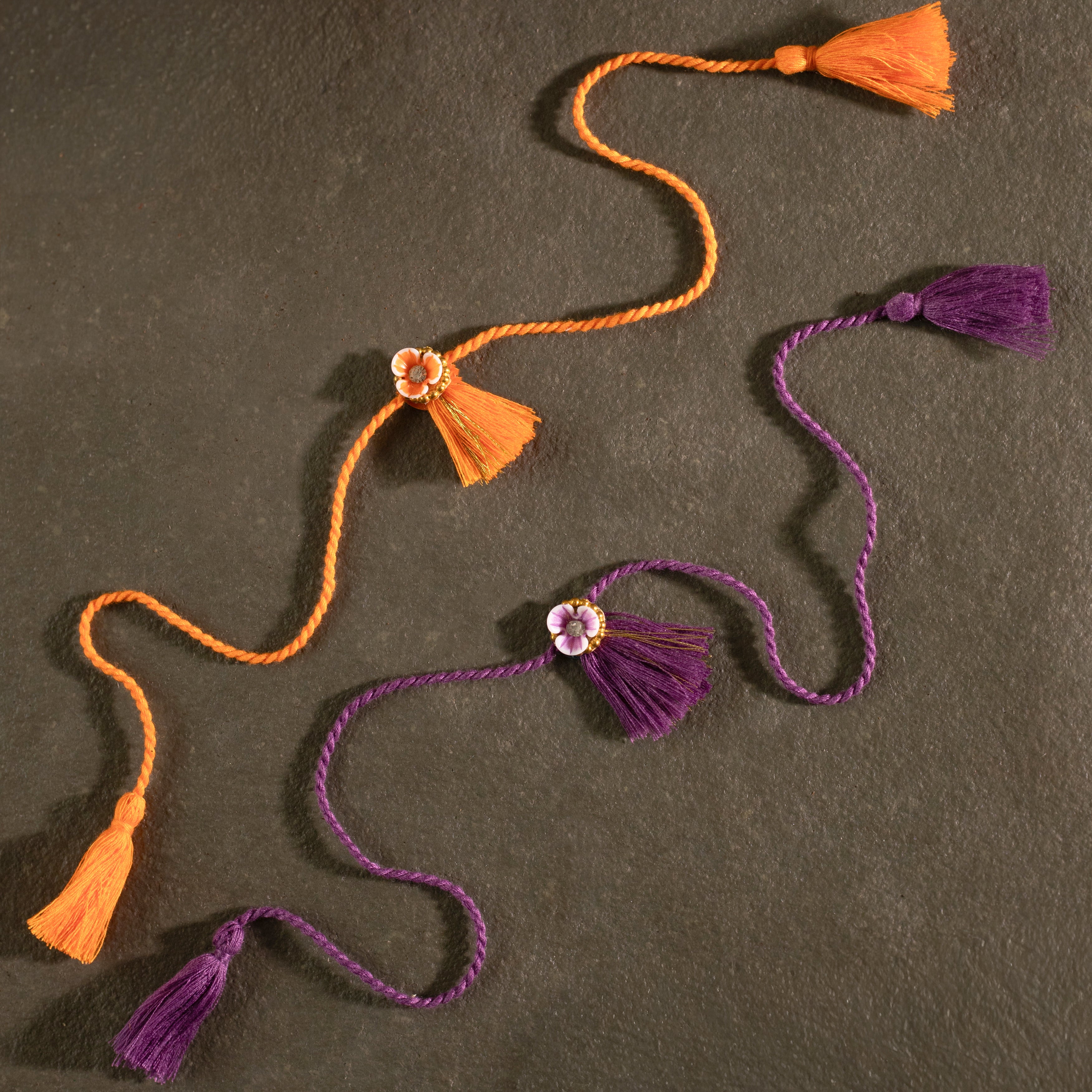 Pushp Rakhi (Set of 2)