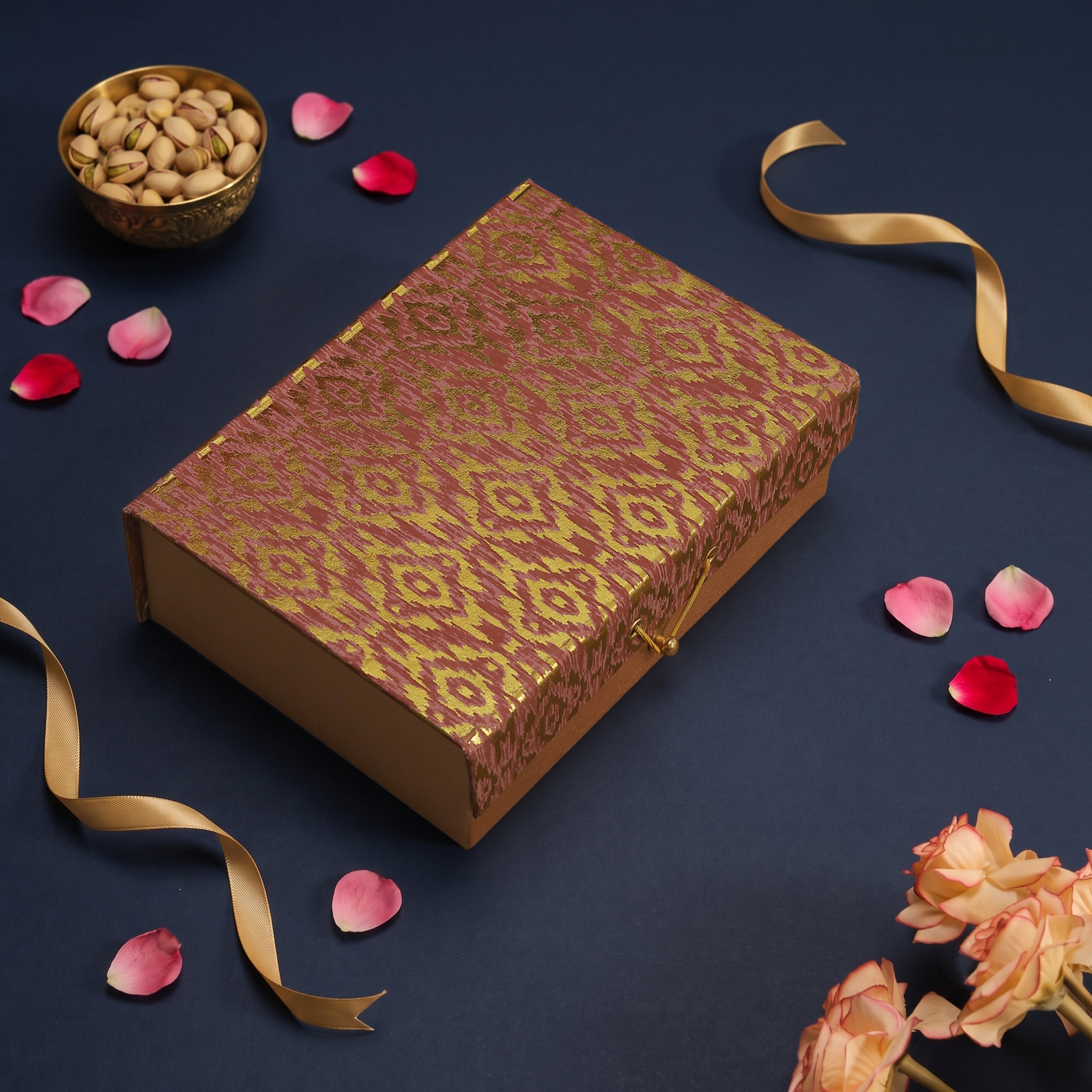 Akriti Medium Gift Box