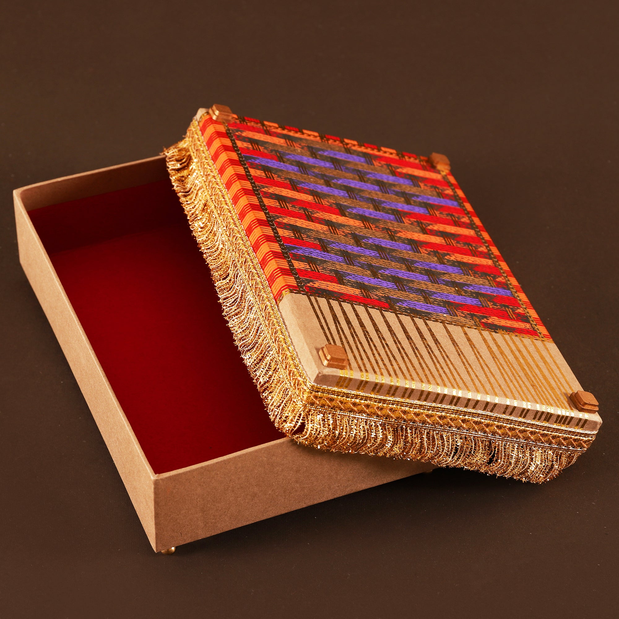 Khat Shaped Box