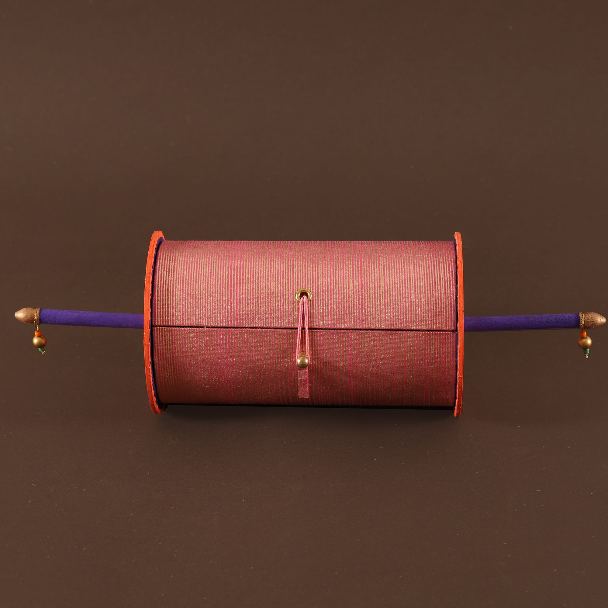 Charkhi Shape Box