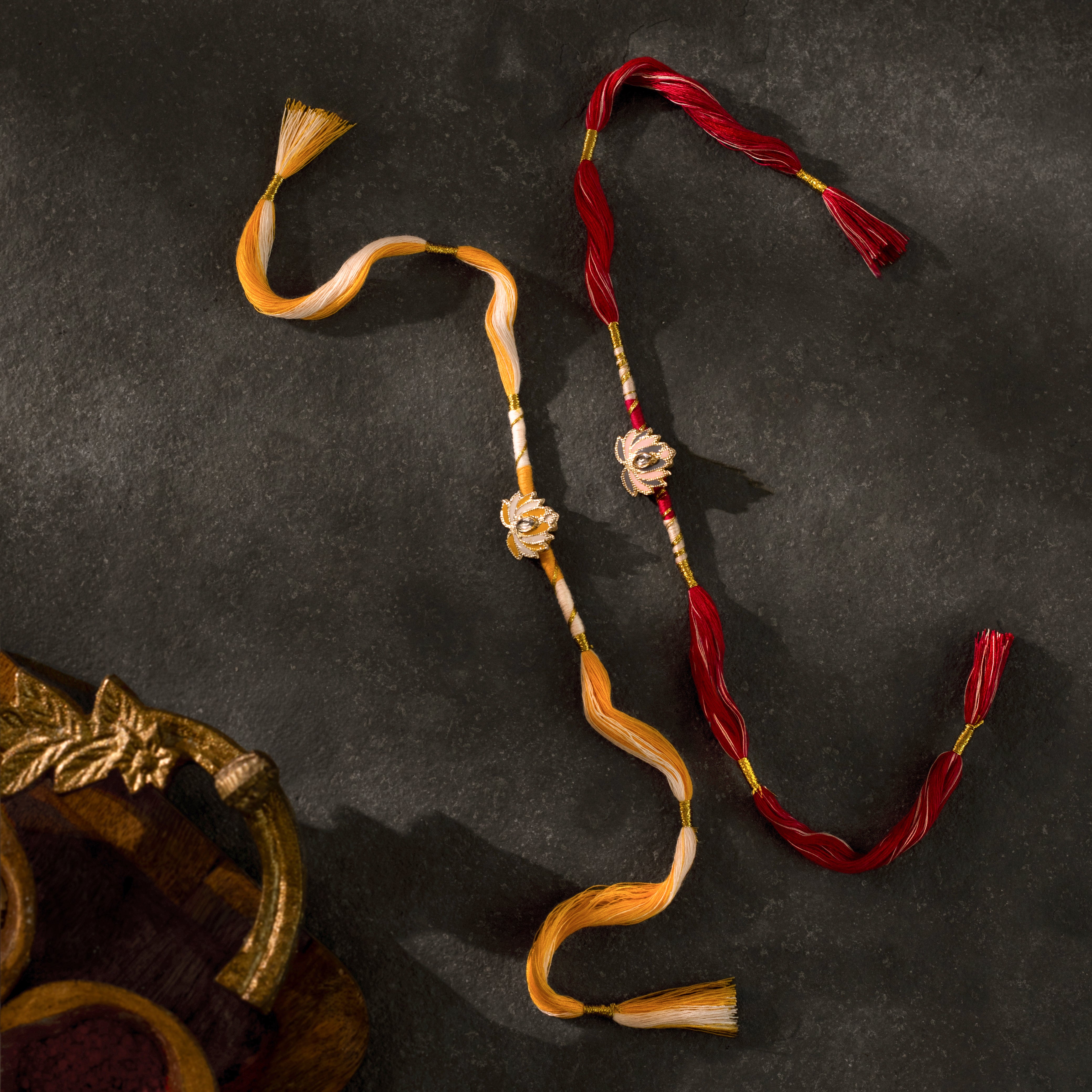 Kamal Rakhi (Set of 2)