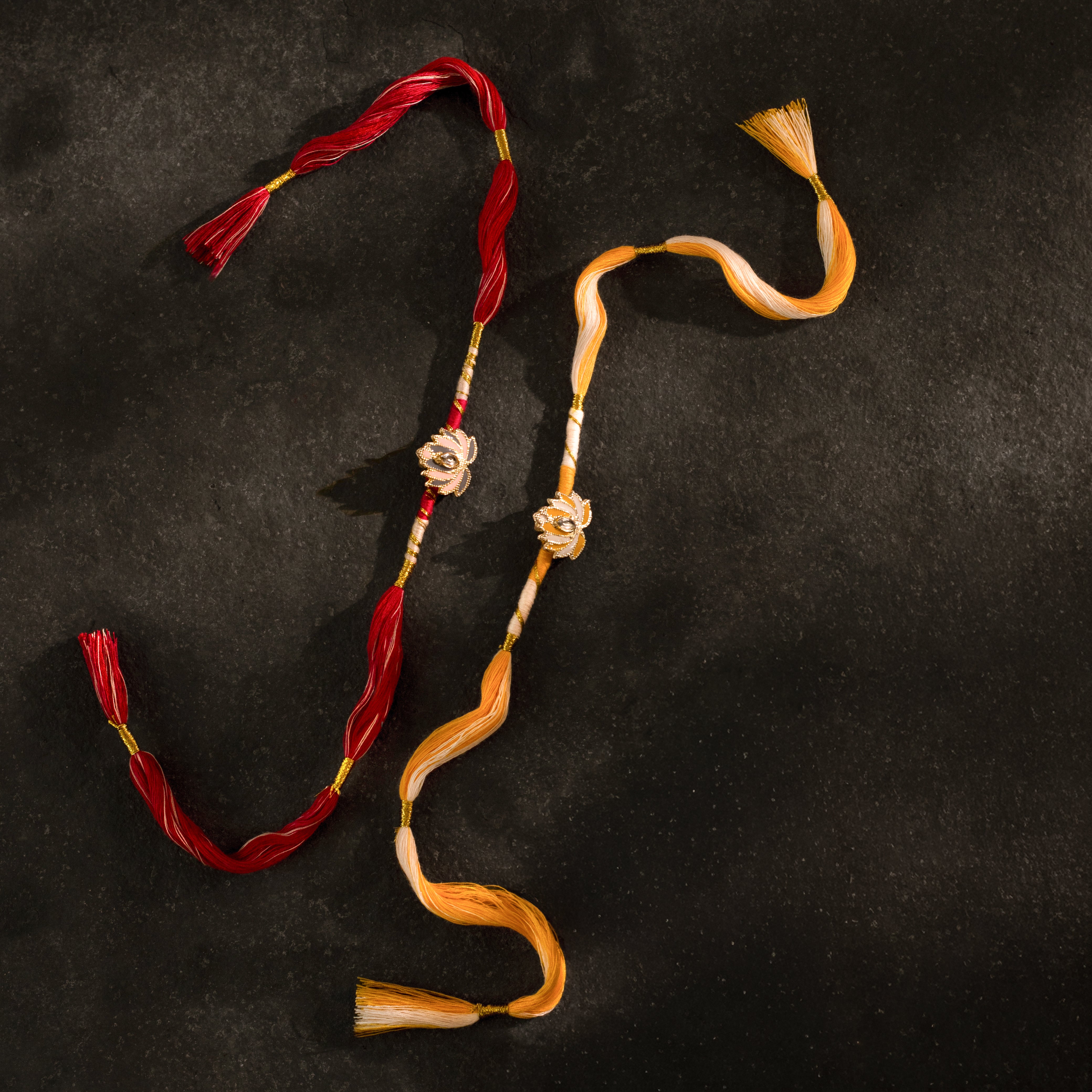 Kamal Rakhi (Set of 2)